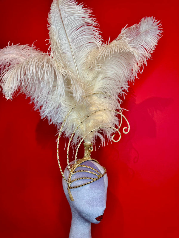 Caramel - by Caged Showgirl